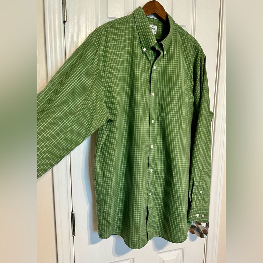 L.L. Bean Men's Green‎ Checkered Shirt - Picture 4 of 7